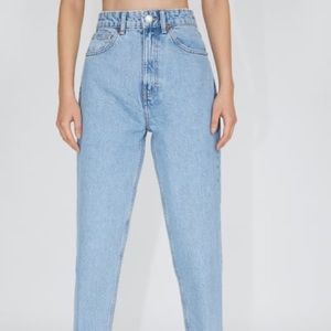 Zara Light Wash Mom Jeans
